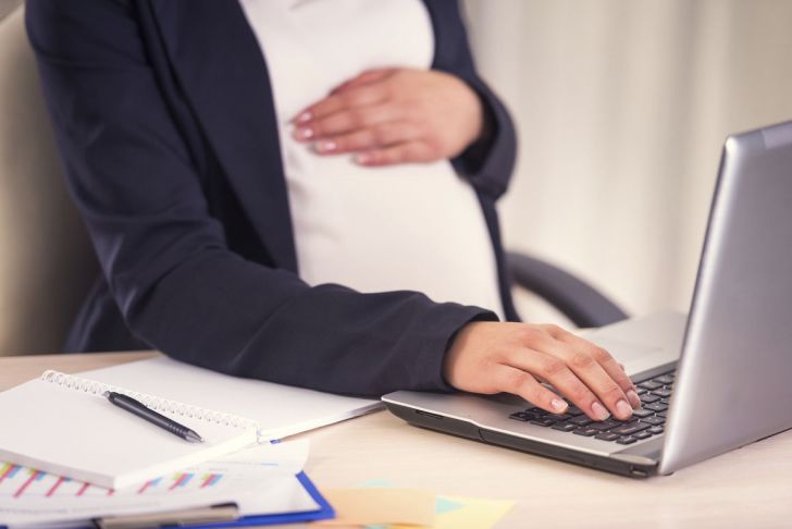 pregnancy-discrimination-at-workplace Job Discrimination for Pregnant Women